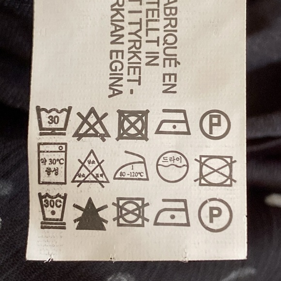 NWT Polka Dot Print Short Dress With Ruffles. Size M. - Picture 9 of 9